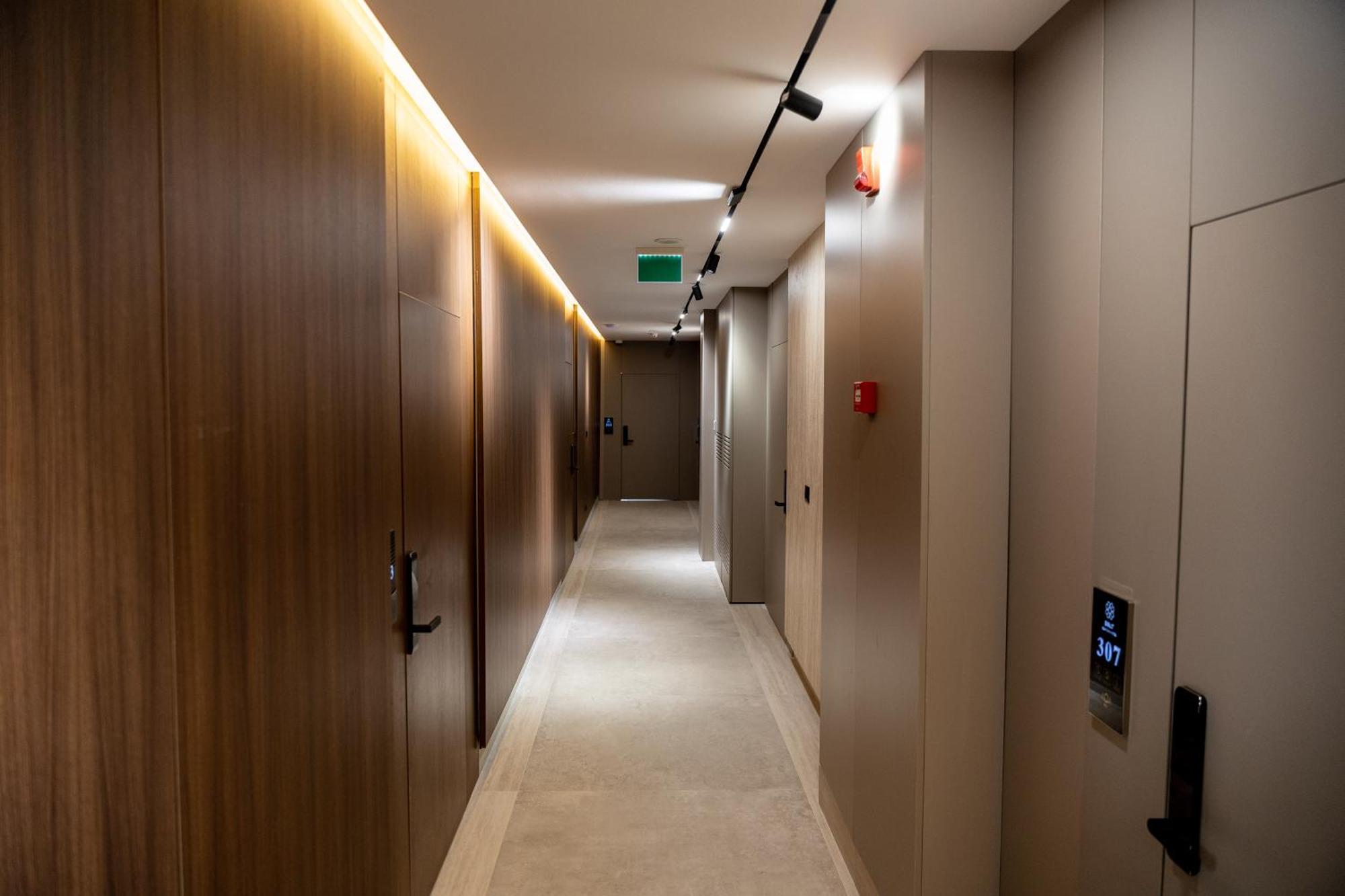 Bolt Boutique Hotel Lezhë エクステリア 写真